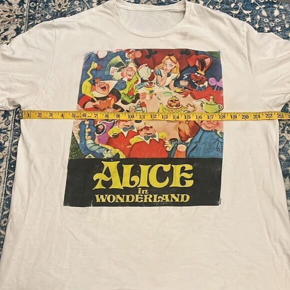 Alice In Wonderland White Tea Party Graphic Pullover Casual Shirt - Picture 5 of 10